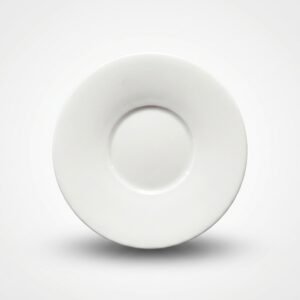 Klasikinio dizaino balta lėkštutė 14 cm skersmens, nufotografuota iš viršaus baltame fone su švelniu šešėliu.