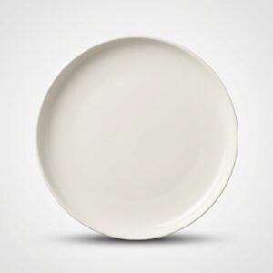Apvali, šviesios spalvos balta lėkštė 26 cm skersmens, nufotografuota iš viršaus ant balto fono.